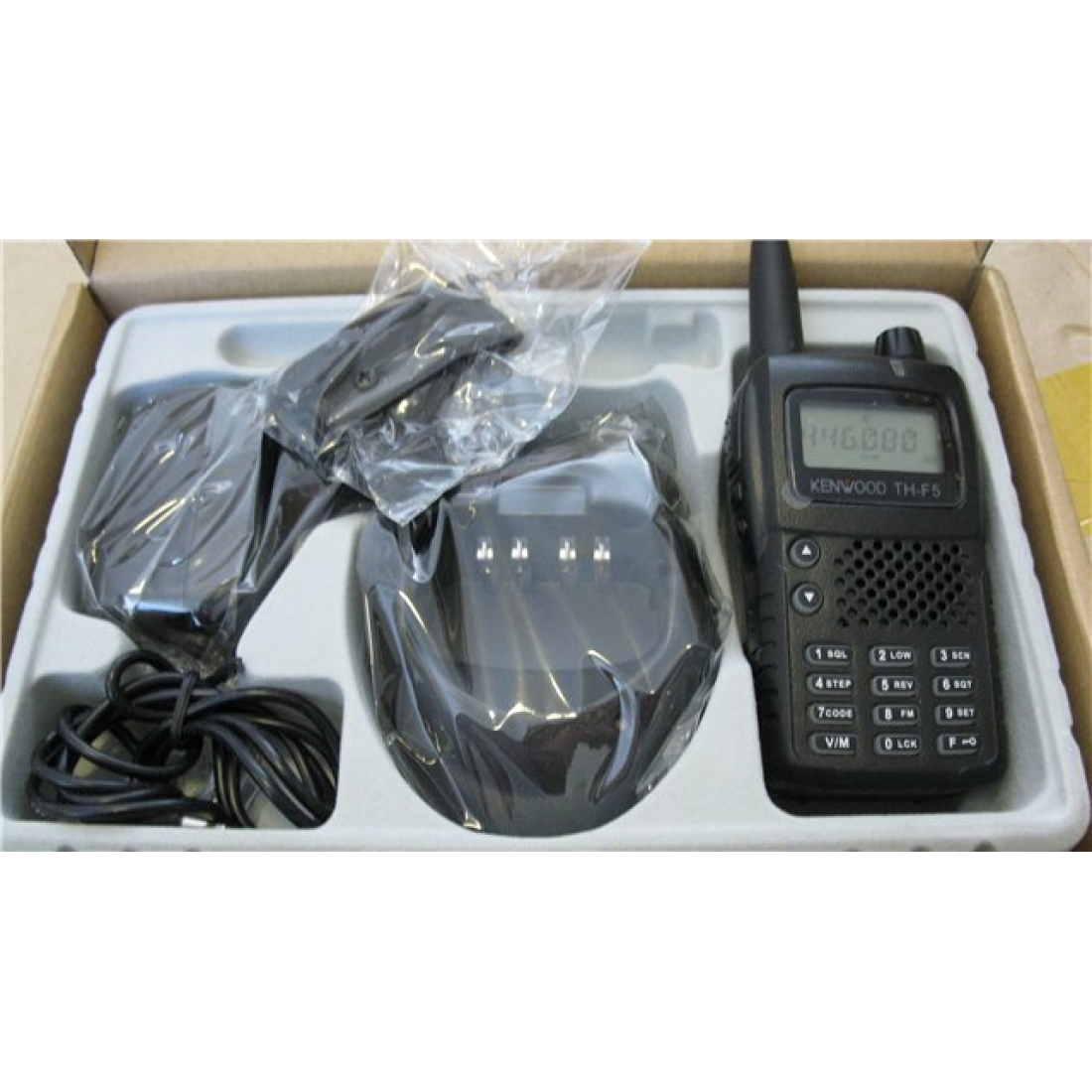 Kenwood TH-F5