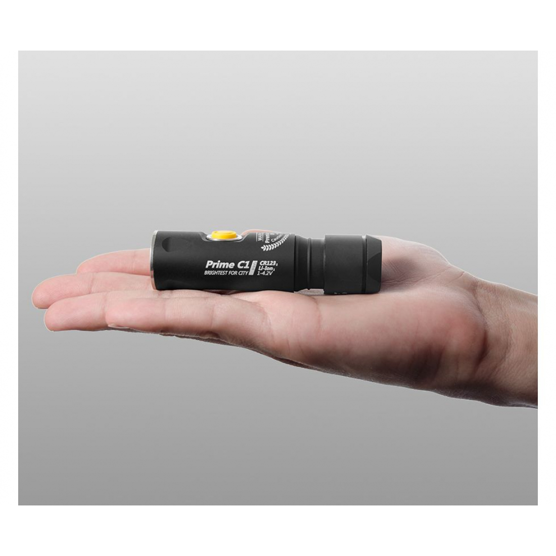 Armytek Prime C1 Pro v3, 740 лм / теплый свет / аккумулятор