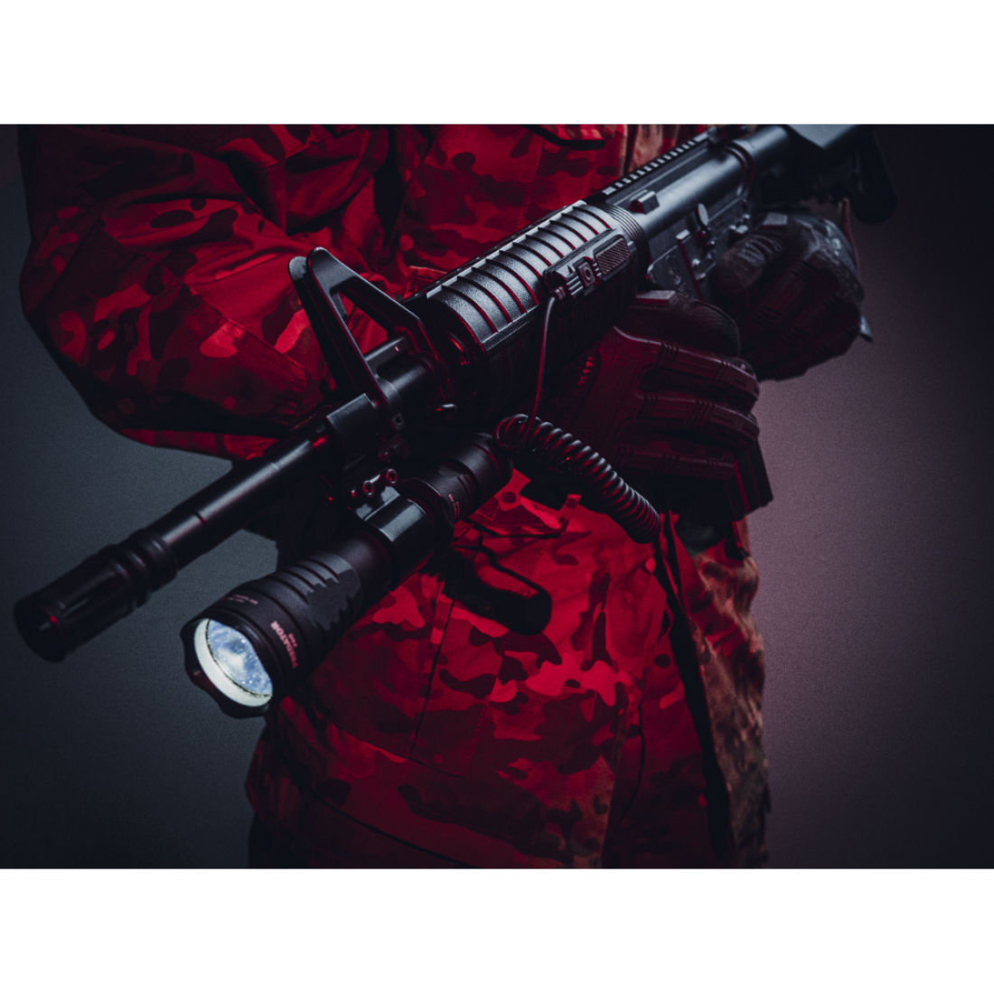 Фонарь Armytek Predator Pro Magnet USB, 1500 лм / холодный свет