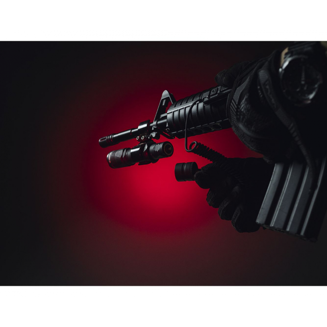 Фонарь Armytek Dobermann Pro Magnet USB1400 лм / теплый свет