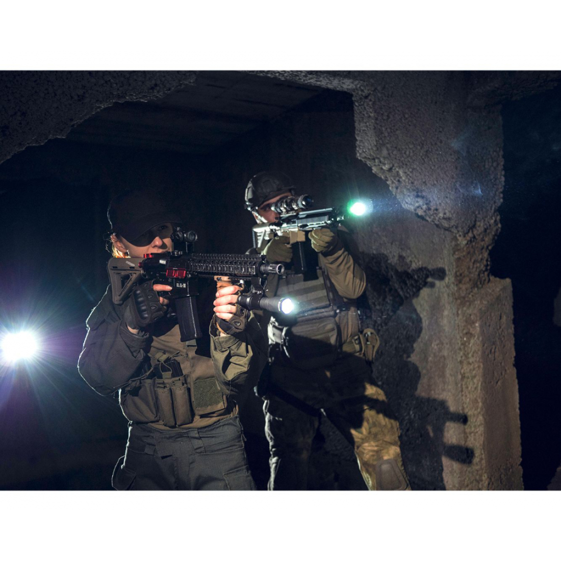 Фонарь Armytek Dobermann Pro Magnet USB1400 лм / теплый свет